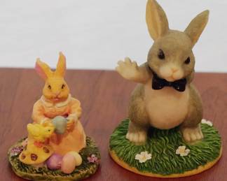 125 - 2 Bunny Figures - 2.5" tall One on right is Charming Tails by Fitz and Floyd
