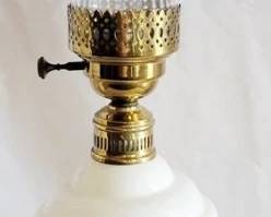 546 - Milk Glass Hurricane Lamp - 21.5" You are buying a used as-is electric/electronic item. We do not guarantee all components are present, and if it is not expressly stated, it is untested.
