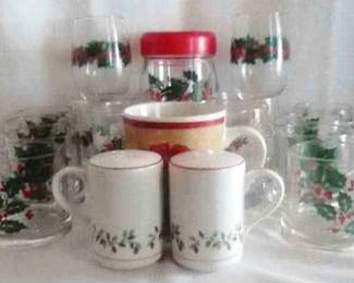 629 - Holiday Glass Items & More, 14 pcs
