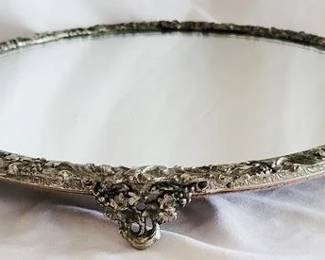 581 - Mirrored Plateau Tray w/ feet 13" round
