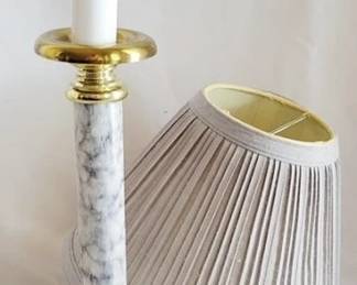 580 - Lamp - Needs Bulb For Shade - 15" tall You are buying a used as-is electric/electronic item. We do not guarantee all components are present, and if it is not expressly stated, it is untested.
