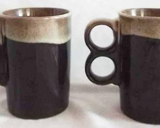 626 - 2 Vintage MCM drip glaze Stoneware Mugs 4" tall
