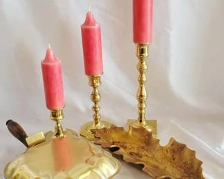 557 - Lot of Assorted Brass Items
