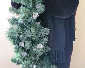 779 - Black Bear Christmas Decor w/ strand of lights 36 x 15 You are buying a used as-is electric/electronic item. We do not guarantee all components are present and if it is not expressly stated, it is untested.
