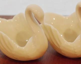 124 - 2 Swan Figures by Lenox - 2" tall
