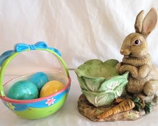506 - Easter Basket w/ marble eggs & Ceramic Bunny
