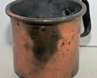 ANTIQUE BRASS AND COPPER HAND MADE MEASURING CUP