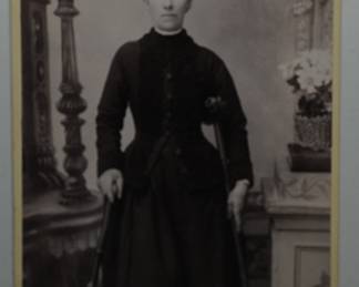 CABINET PHOTOGRAPH WOMAN WITH CRUTCH AND CAIN