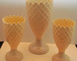 IRISH BELLEEK 