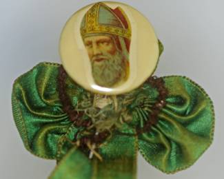 VINTAGE ST. PATRICK DAY PIN AND RIBBON