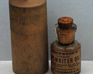 UNDERWOOD TYPWRITER OIL 