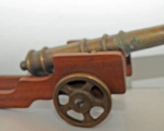 VINTAGE [HANDMADE LUNCH BOX TOOL MAKERS PROJECT] BRASS AND WOOD CANON