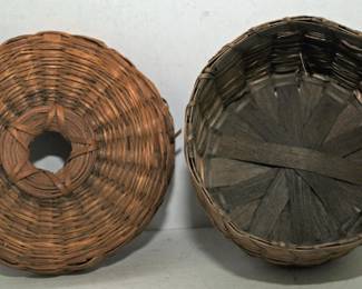 ANTIQUE WOVEN SWEET GRASS STRING HOLDER