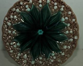MAJOLICA PLATE GERMAN LILY OF VALLEY C.1895-1912