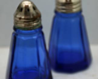 DEPRESSION COBOLT BLUE SHAKERS
