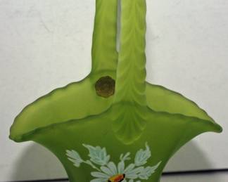 WESTMORLAND BRIDES BASKET ENAMEL DECORATION FOIL LABEL 