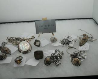 LARGE SELECTION OF THE DESIGNER "JUDITH JACK"