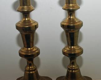ANTIQUE BRASS PUSH UP CANDLE STICKS