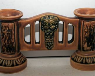 ROSEVILLE POTTERY FLORENTINE DOUBLE BUD GATE VASE