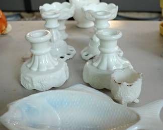 NICE SELECTION OF VINTAGE MILK GLASS