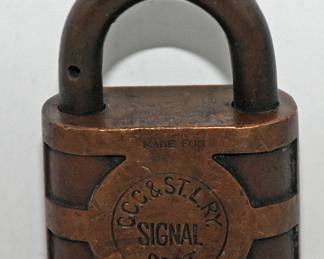VINTAGE C.C.C. & ST. L RAILROAD SIGNAL DEPT YALE BRASS PADLOCK.  