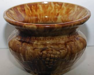 YELLOW WARE ROCKINGHAM SPITOON 