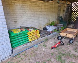 Gardening supplies 