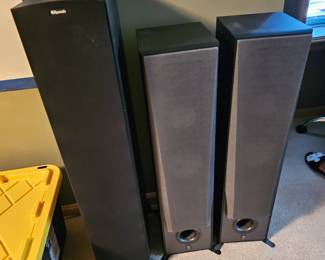 Yamaha speakers