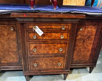 Antique Sideboard 
6ft w x 22d x 44h