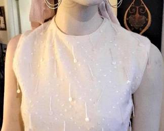 60s Ivory sweater shell top paliettes current