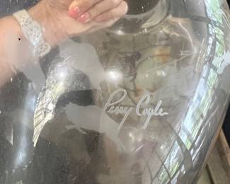 Gorgeous Perry Coyle Etched Glass Vase Buffalo 