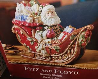 Fitz and Floyd santa sley cookie jar