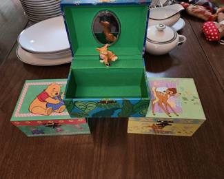 Little kids jewelry boxes