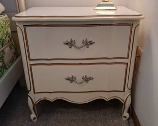 French provential nightstand 