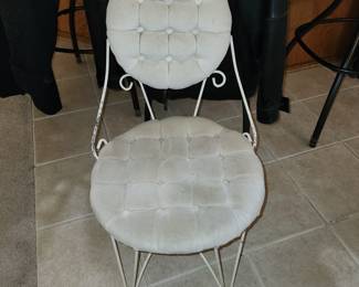 Vintage vanity chair