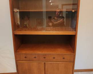 Garrison Mid Century Hutch