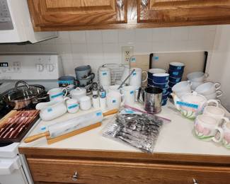 Kitchen miscellaneous 