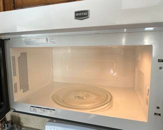 A terrific Electric Maytag Microwave!! Clean inside and out!