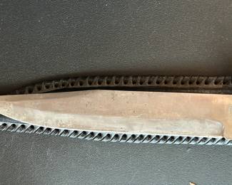 This sale has a wonderful collection of knives of all shapes and sizes. Vintage to contemporary! Many signed!