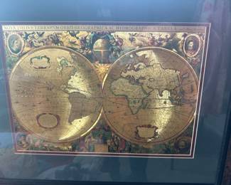 A BEAUTIFUL Bombay Company Large Hemisphere Gold Foil Map! Excellent condition!