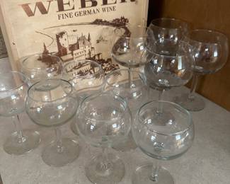 A Very nice set of Balloon Wine Glasses!