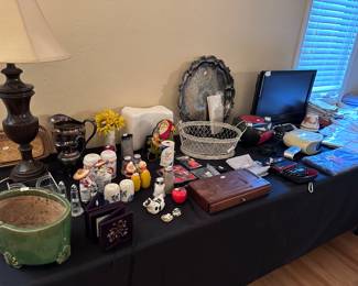 Collection of Salt&Pepper Shakers