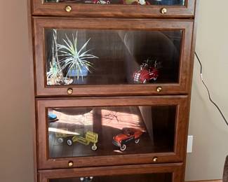Barrister cabinet