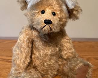 Mulbeary Den stuffed bear