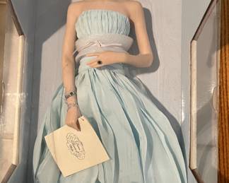 Princess Diana hand painted "Porcelain Portrait Dolls" by The Franklin Mint (never removed from original boxes)