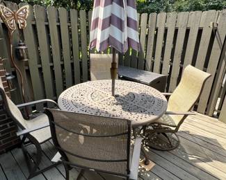 Patio set with 2 chairs and 2 swivel chairs