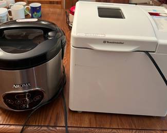 Aroma steam cooker and Toastmaster bread maker