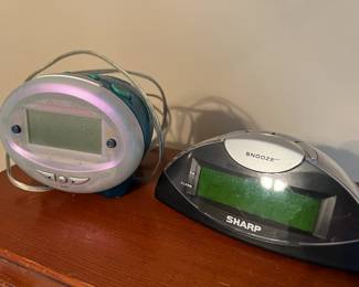 Clock radios