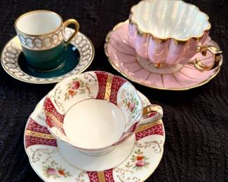 Vintage tea cups and saucers