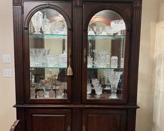 China cabinet 